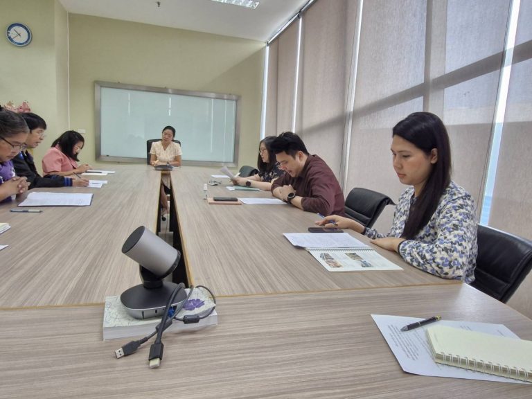 ประชุมกองกลาง สำนักงานมหาวิทยาลัย