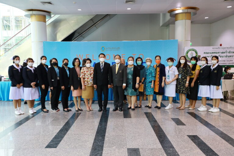 กองอาคารและสถานที่ สำนักงานมหาวิทยาลัย ร่วมกับ คณะพยาบาลศาสตร์ จัดตรวจสุขภาพบุคลากรประจำปี 2565