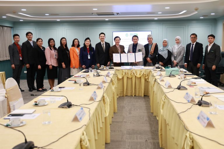มหาวิทยาลัยสวนดุสิต ลงนามบันทึกข้อตกลงความร่วมมือกับสมาคมการค้านักธุรกิจไทยมุสลิม ร่วมสนับสนุนการจัดการการเรียนการสอน การบริหารหน่วยธุรกิจ และการพัฒนาการวิจัย