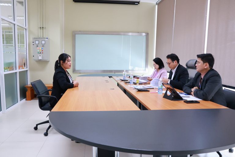 การทดสอบความรู้ ทักษะและเจตคติ กองบริหารงานบุคคล ม.สวนดุสิต จัด พนักงานมหาวิทยาลัย สายสนับสนุน พ.ศ. 2568 (กลุ่มที่ 2)