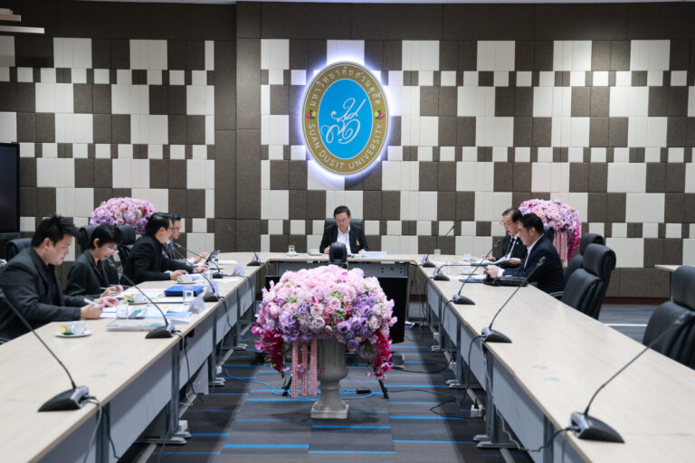 การประชุมคณะกรรมการประเมินผลการปฎิบัติหน้าที่ของอธิการบดีและหัวหน้าส่วนงาน ครั้งที่ 3(9)/2568