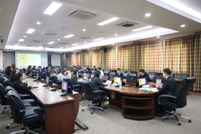 ประชุมติดตามข้อมูลการใช้ประโยชน์และผลลัพธ์จากผลงานวิจัย เพื่อติดตามการรายงานข้อมูลการใช้ประโยชน์และผลลัพธ์จากผลงานวิจัย ทุนสนับสนุนงานมูลฐาน (Fundamental Fund) ประจำปีงบประมาณ พ.ศ. 2564 – 2567