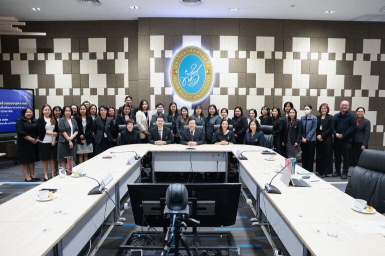 มหาวิทยาลัยสวนดุสิต จัดโครงการส่งเสริมการมีส่วนร่วมของบุคลากรที่สำเร็จการศึกษาจากต่างประเทศ