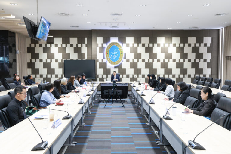 การประชุมคณะอนุกรรมการขับเคลื่อนการดำเนินงานเครือข่ายการวิจัย SDU Research Club ครั้งที่ 1(2)/2569 