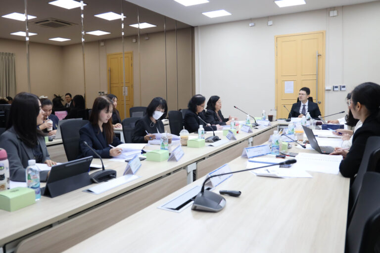 ประชุมคณะอนุกรรมการอำนวยการพิจารณาการจัดทำงบประมาณ ติดตามและประเมินผลโครงการ ทุนสนับสนุนงานมูลฐาน (Fundamental Fund) ครั้งที่ 4(6)/2569